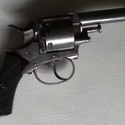 Revolver calibre 380