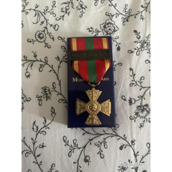 Croix du combattant volontaire agrafe 1939-1945