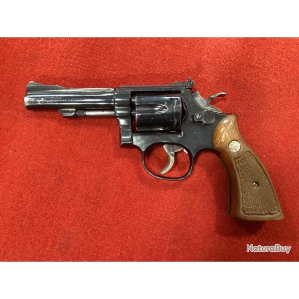 Smith et Wesson 18-4 calibre 22LR