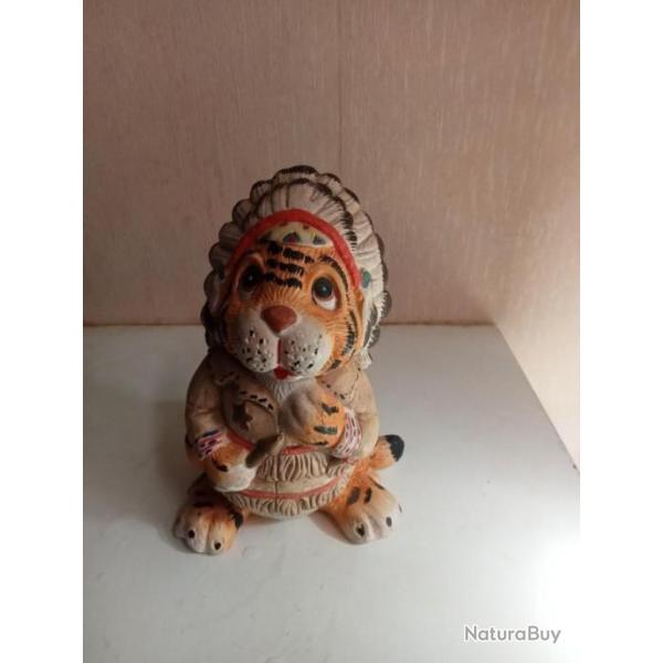 statuette lion apache ancien en cramique hauteur 17 cm