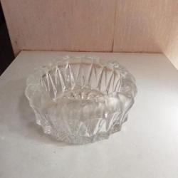 cendrier en cristal 1950 diamètre 13 cm hauteur 7 cm