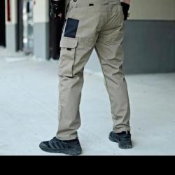 Pantalon cargo imperméable militaire ! A