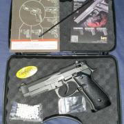 Réplique pistolet gnb à gaz C96 noir full metal 1,3J