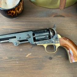 COLT NAVY CAL 36 Poudre noire - réplique Italienne Pietta F - Fabrication année AR