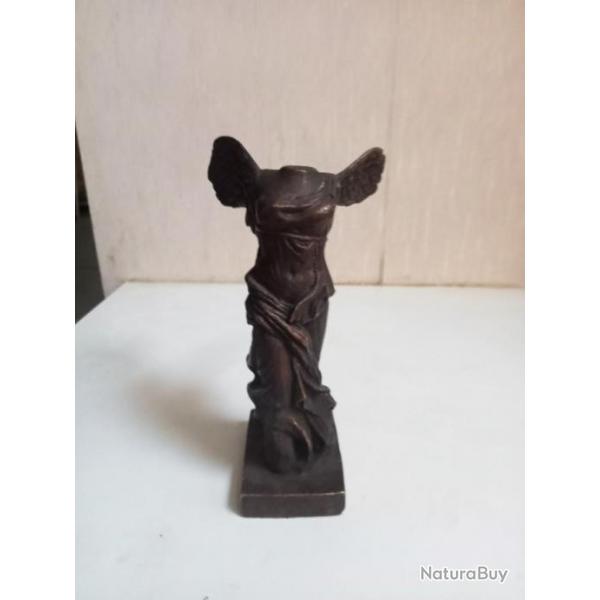reproduction bronze La Victoire de Samothrace hauteur 12 cm