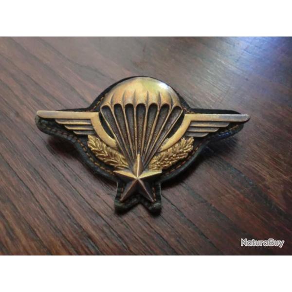 insigne brevet parachutiste  numerot 376996 / DRAGO ROMAINVILLE