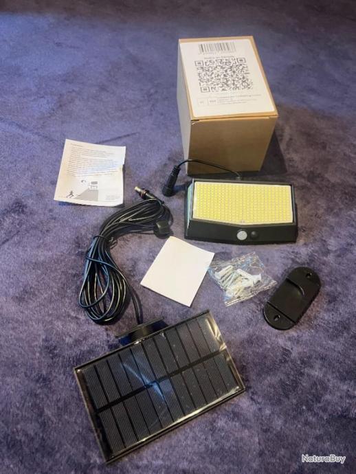 Lampe Solaire Extérieur 468LED 2000LM - Détecteur Mouvement 3 Modes - IP65 Étanche - Projecteur Solaire Jardin