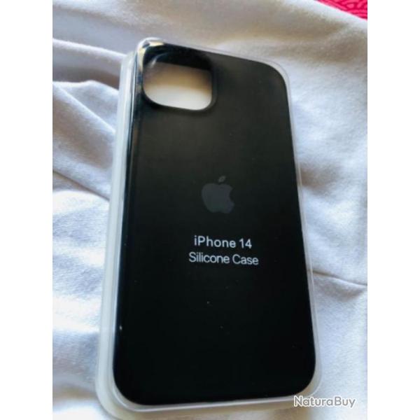 Coque Apple iPhone 14 silicone noire
