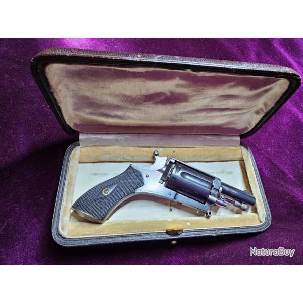 Revolver luxe "J.BERNIMOLIN, PARIS 63 BD de STRASBOURG", cal 5.5mm, "ELG, PV, AE", 19e