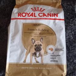 Royal Canin croquettes pour Bouledogue français 3 kg Adulte Péremption :03/02/25