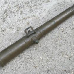 Petit canon en bronze de type Gribeauval.