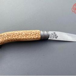 Couteau GRAVOO bois de hêtre modèle Léopard