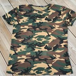 Tee t-shirt taille M camo