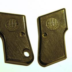 Plaquettes de crosse bakelite  pistolet  Beretta modele 950  box 186