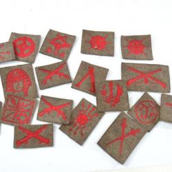 Lot copies d'insignes brodés de spécialiste Armée Française WW2 - fantaisie / déco