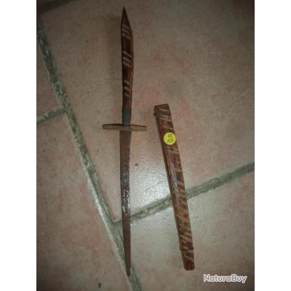 couteau oriental poignard  bois mtal   lame 18.5  cm