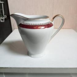 pot à lait en porcelaine de sologne hauteur 11cm