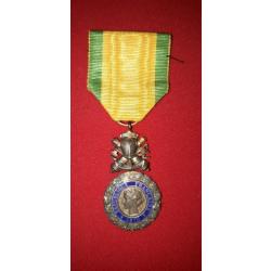 Médaille de la 3ème république 1870 : valeur et discipline