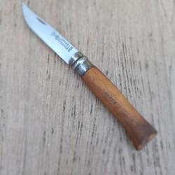 COUTEAU  OPINEL INOX  VIROBLOC  MANCHE OLIVIER . NO 8  .