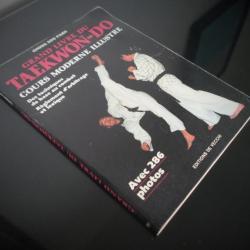 Le grand livre du TAEKWONDO-Editions DE VECCHI-Cours modernes illustrés-Livre arts martiaux