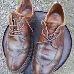 Magnifiques chaussures outdoor HESCHUNG T43 fabrication artisanale excellent état et belle patine