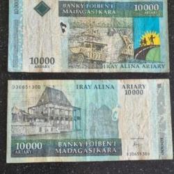 2 billets de 10 000 Ariary Madagascar