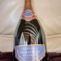Superbe magnum de Champagne Demoiselle de chez Vranken Chateau de Castaignes Brut...