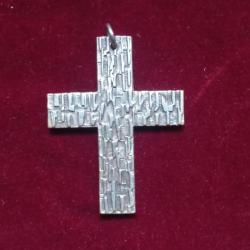 Superbe ancien crucifix brutaliste provenance joaillerie belge " FISCH "