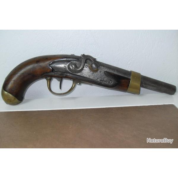 pistolet 1813 manufacture impriale de St etienne calibre :19mm  longueur :35 cm bon tat
