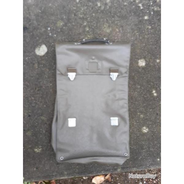 sacoche sac militaire suisse reglable et modulable pour la poign de transport document vetement