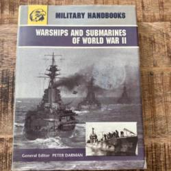 Livre "Warships and Submarines of World War II"