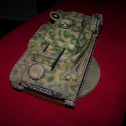 Maquette  du char Leger Allemand Pz.Kpfw II Ausf F .. 11Pz Rgt,6. Pz Div. KURSK 1943 aux 1/16...