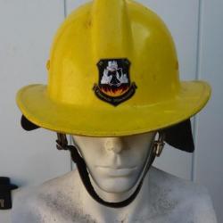 Beau casque de pompier