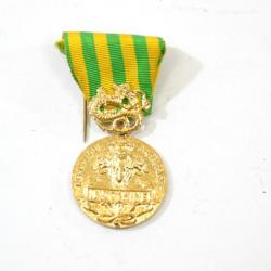 Medaille Française medaille corps expeditionnaire francais d'extrême orient INDOCHINE