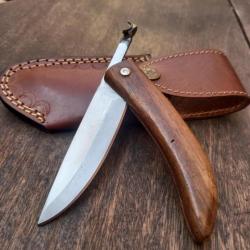 Couteau Artisanal Piémontais Tête de Bélier Forgé Manche en Noyer avec Étui en cuir