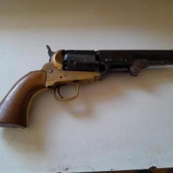 revolver piettea   colt avy modele 1851 calibre 36  ancienne generation