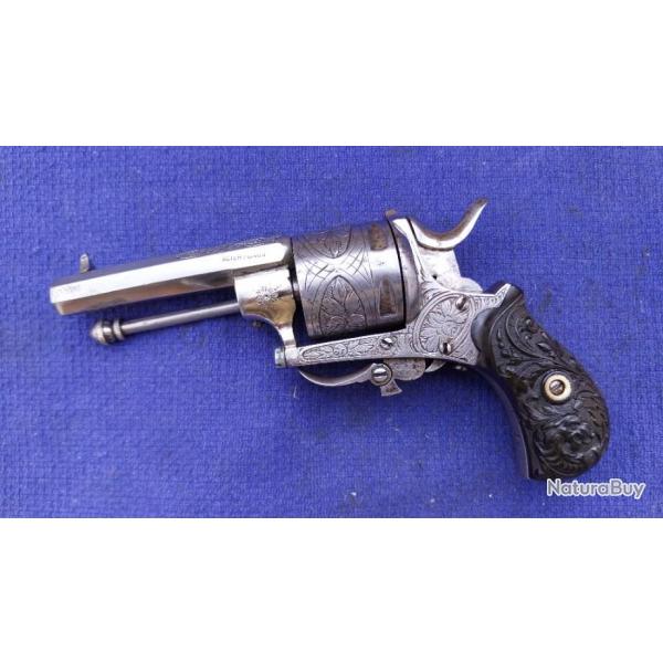 Trs jolie revolver the vigilant central fire Ml 1880