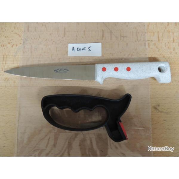 1 couteau de table LAME DE 16 cms haute qualit PRADEL et 1 affuteur PRADEL