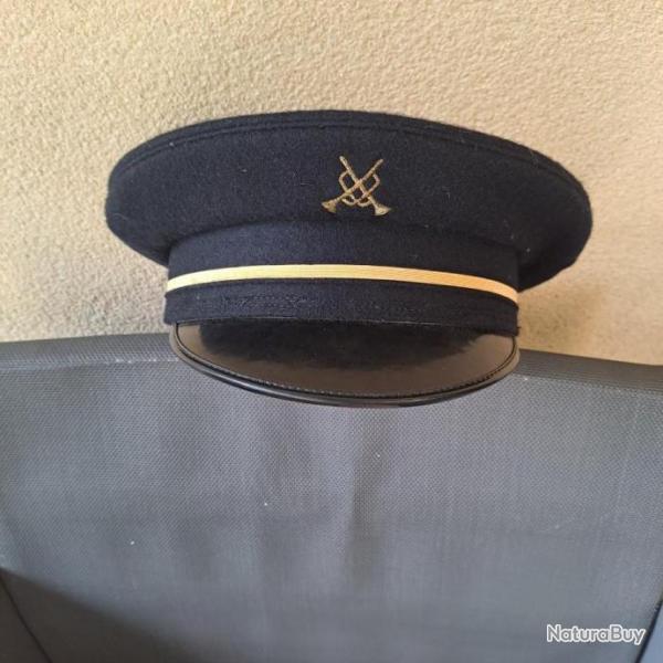 Casquette d'un membre de fanfare ou d'un musicien