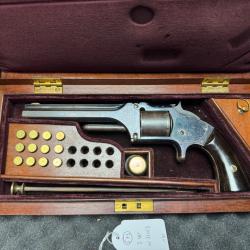 REVOLVER SMITH & WESSON SECOND MODELE (N° 2 OLD ARMY) CAL.32 RF REF 573