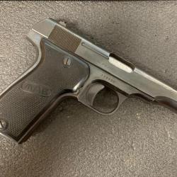 Pistolet MAB modèle D calibre 7,65