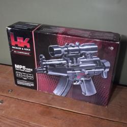 MP5  KIDS  full auto  bille plastique 6mm  dans sa boite
