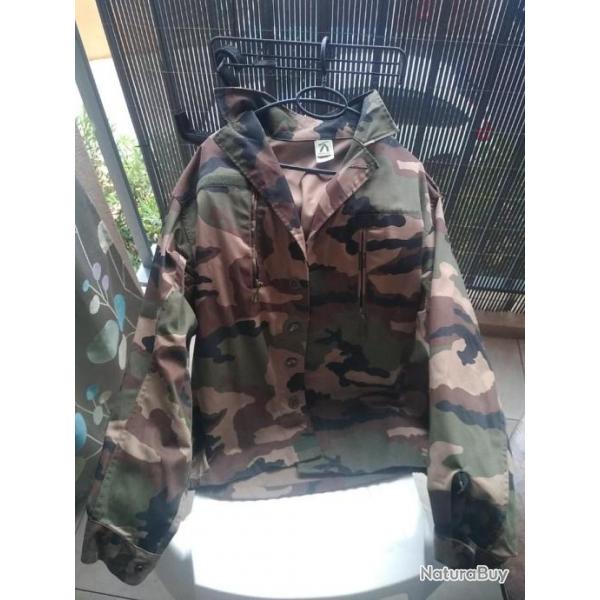 Veste camoufle F2 centre Europe taille 112 L neuf