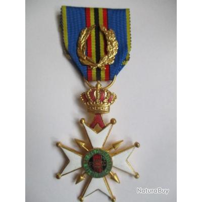 INSIGNE POLITIQUE - 1924-1944- Fnc Federation Nationale Catholique Credo France EUR 40,00 - FR