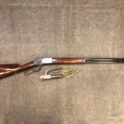 Winchester 1886 rifle calibre 38-56 avec outil et étuis