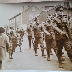 Ancienne Photos de presse  militaires troupe  britanniques des les îles faroe .  Mai 1940