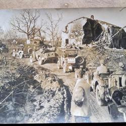 Ancienne photo de presse les troupesbritanniques sur le frond d'Italie. ...voir photos