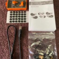 Vends ou échange oreillette de protection électronique amplificateur peltor EEP100 orange