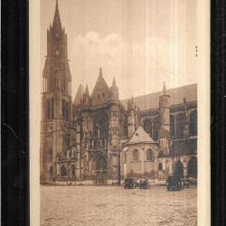 senlis oise la cathédrale 12e siècle , automobiles carte postale ancienne