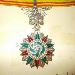 ancienne medaille ordre nichan iftikhar ahmed pacha bey tunis tunisie deuxieme classe commandeur 35